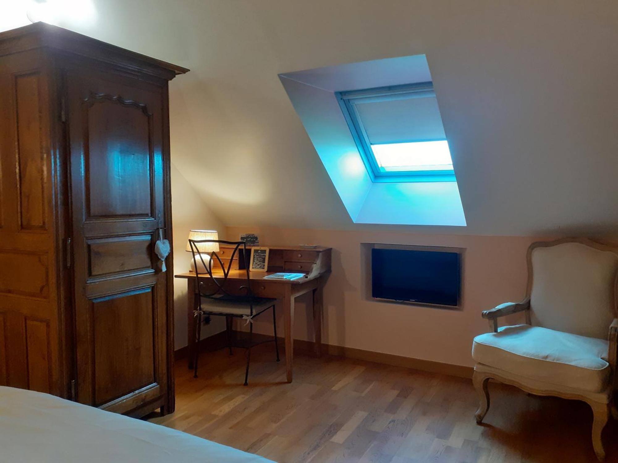 7 , Le Haut Montraye Pace  Phòng bức ảnh